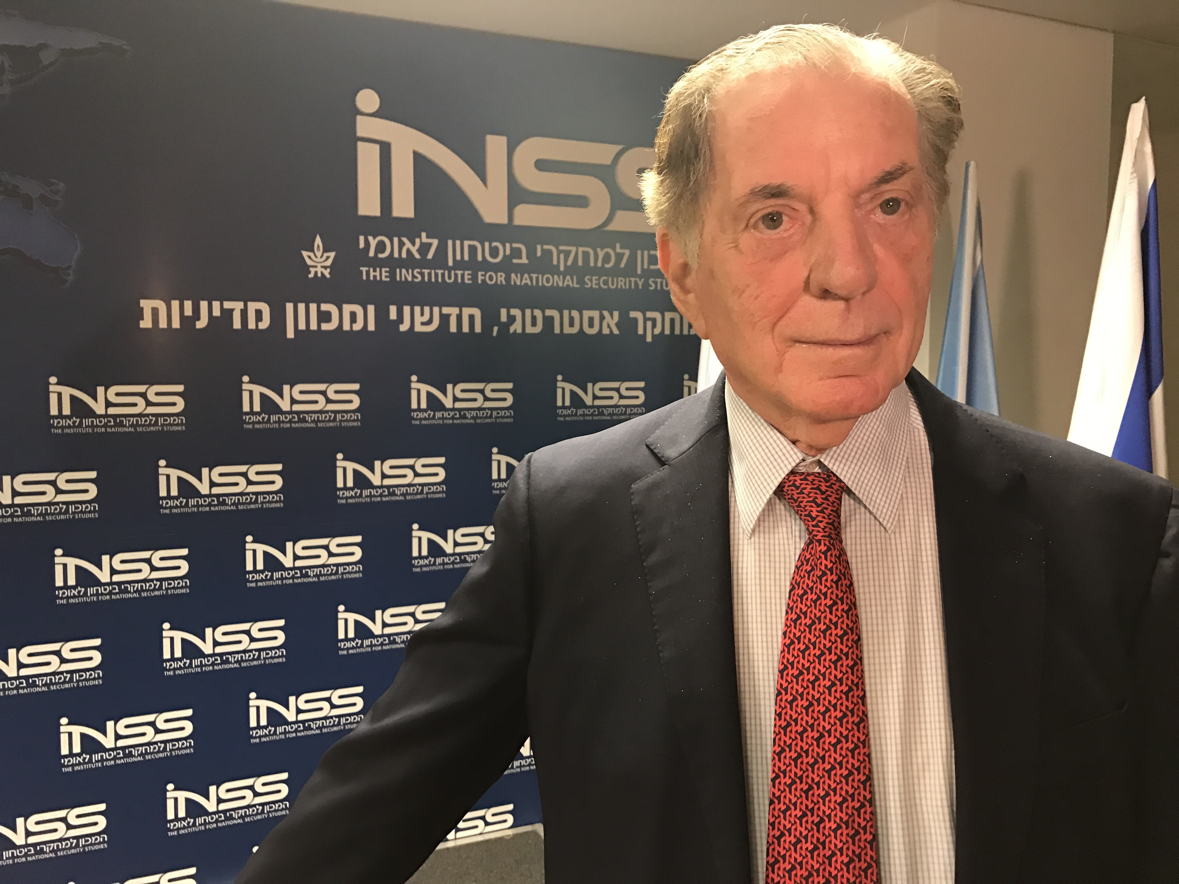 Itamar Rabinovich, a former Israeli ambassador to the U.S., speaking at the Institute for National Security Studies in Tel Aviv, Nov. 9, 2016. (Andrew Tobin)