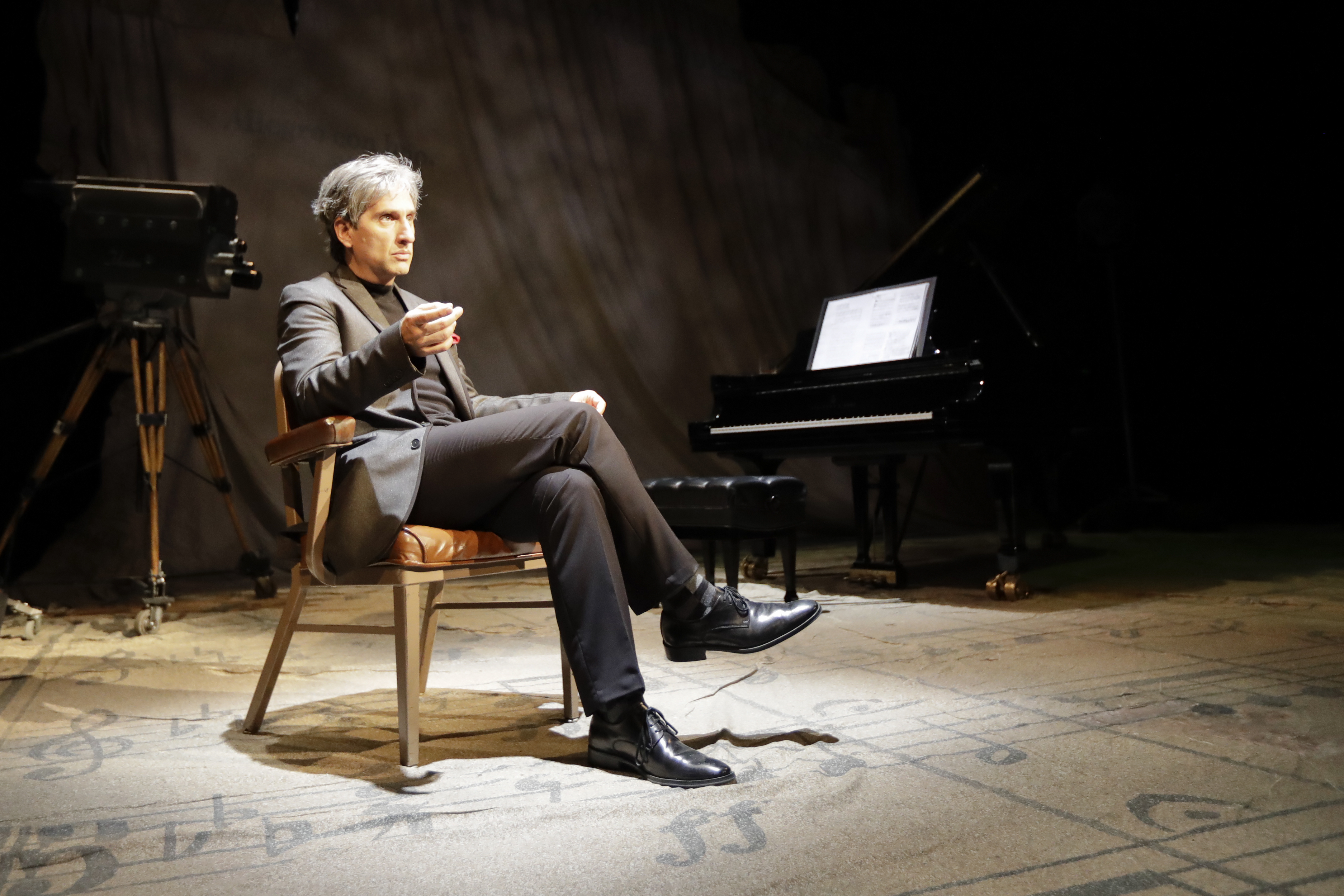 Hershey Felder as Leonard Bernstein in "Maestro" (Courtesy of Hershey Felder Presents)