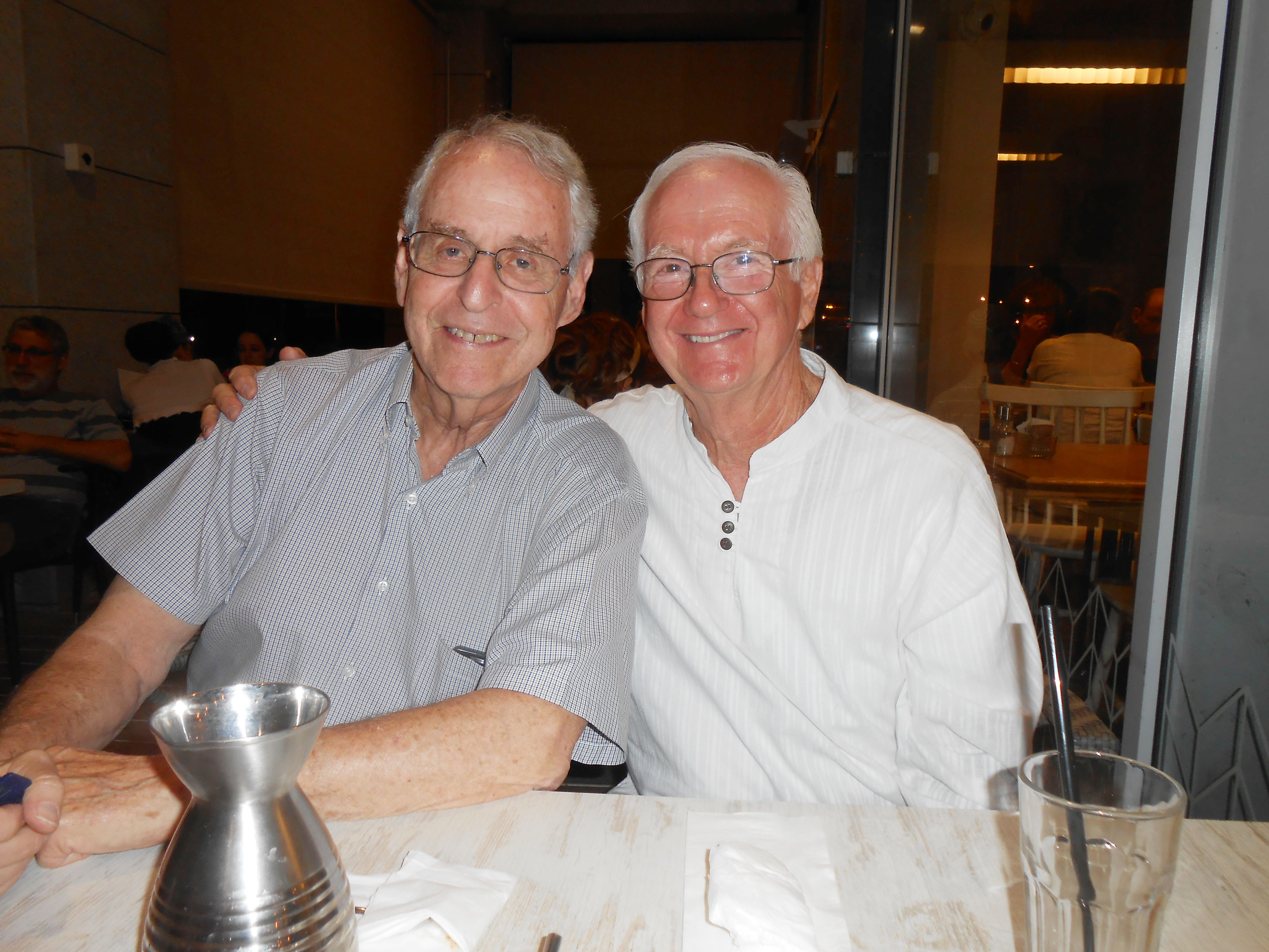 Dan Karsch, left, and Shelby Silverman at Michali’s restaurant in Modi’in