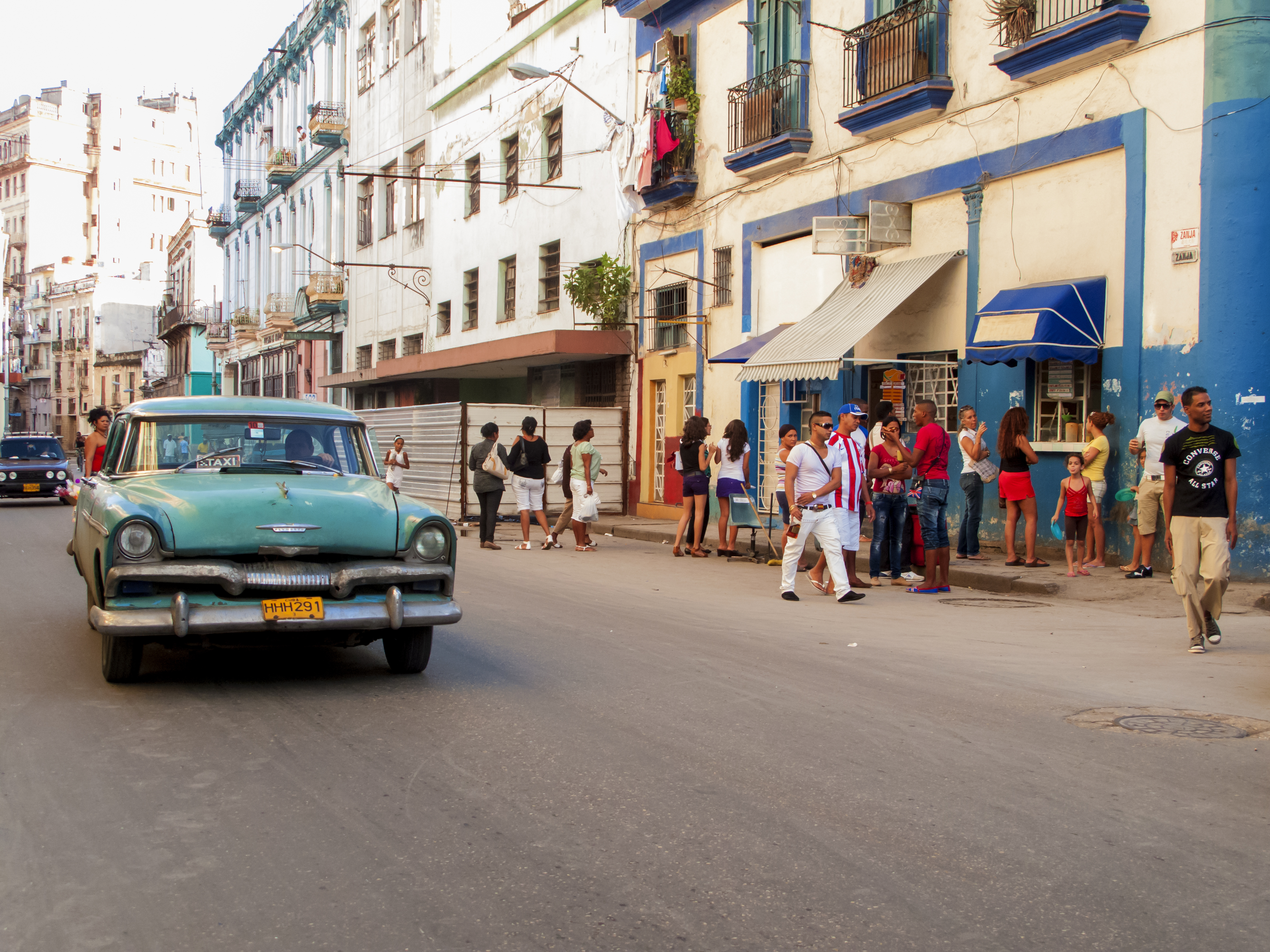 Old Havana, seen here, has the only place to go for the kashrut-observant Cuban to pick up a piece of meat. (Shutterstock)