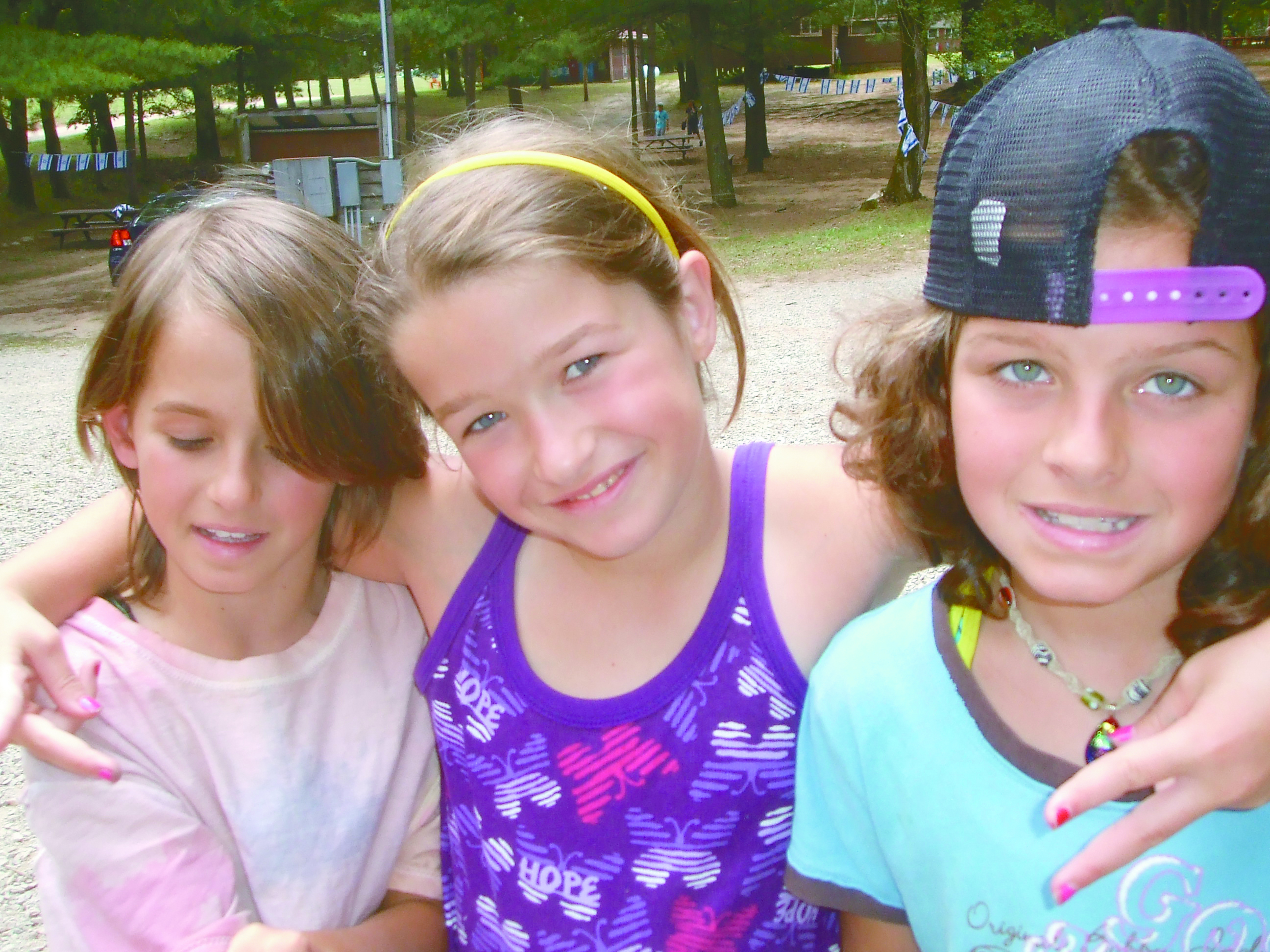 (L-R) Shailah, Alexandra and Jordan Lowe, granddaughters of Tucsonans Anne and David Lowe, at Camp Young Judaea Midwest.