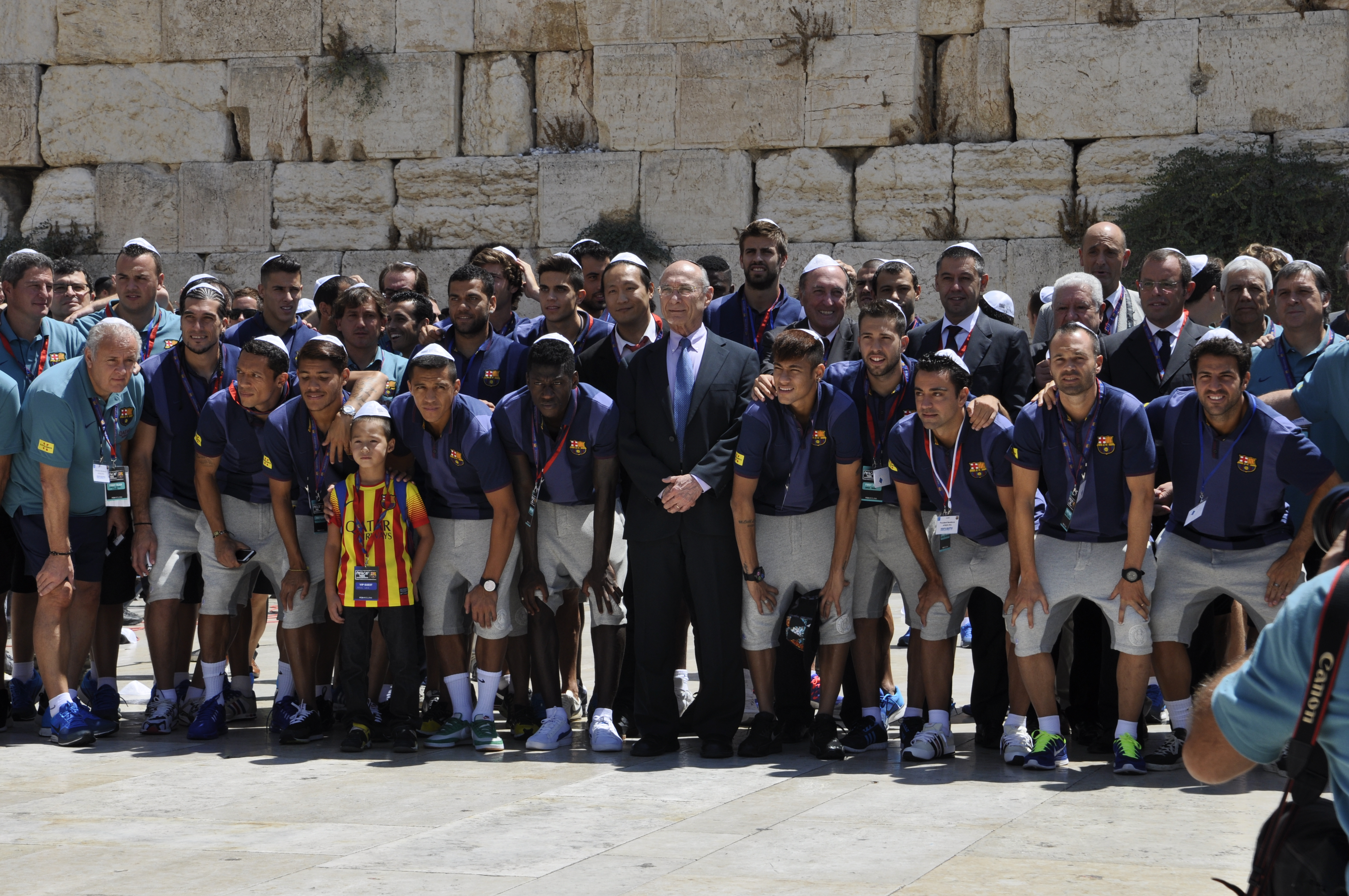 FC Barcelon at the Western Wall