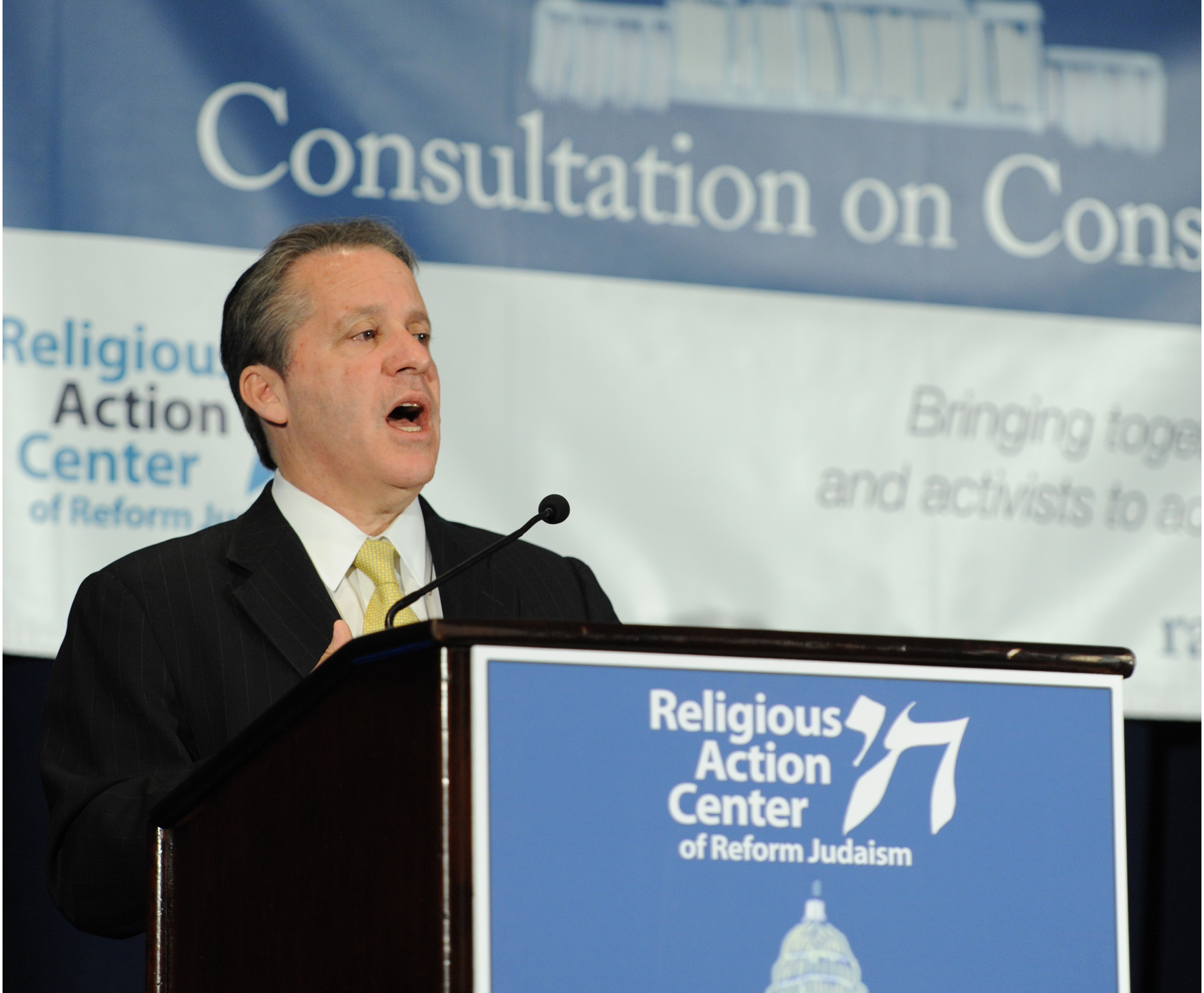 Gene Sperling, the chairman of President Obama's Council of Economic Advisors, speaking at the Reform movement's Consultation on Conscience, April 23, 2013. (Courtesy Religious Action Center)